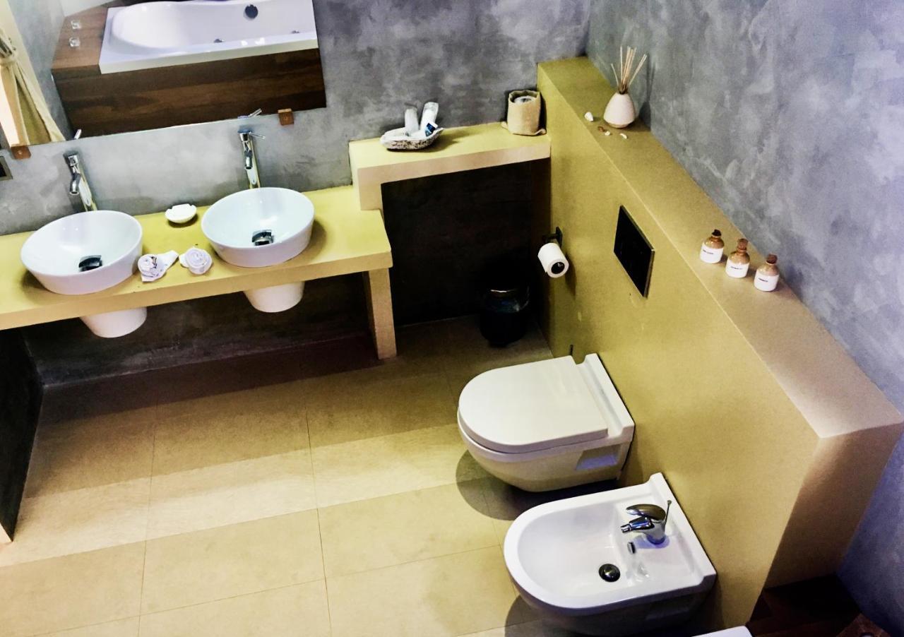 Serendipitaly Ayurveda Boutique Hotel Hikkaduwa Exterior photo